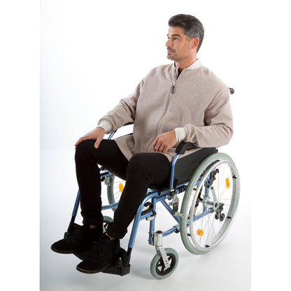 4care Herren-Strickjacke 7257 – Adaptive Sitzjacke mit Rückenöffnung