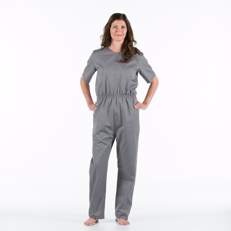 4care Reißfester Pflege-Body 2501 – Kurzarm-Overall mit gesichertem Rücken-RV