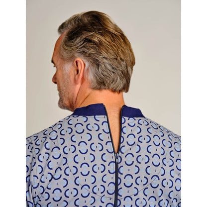 4care Herren Pflege-Pyjama Kurz – Diskreter Overall mit Rücken-RV (1055)