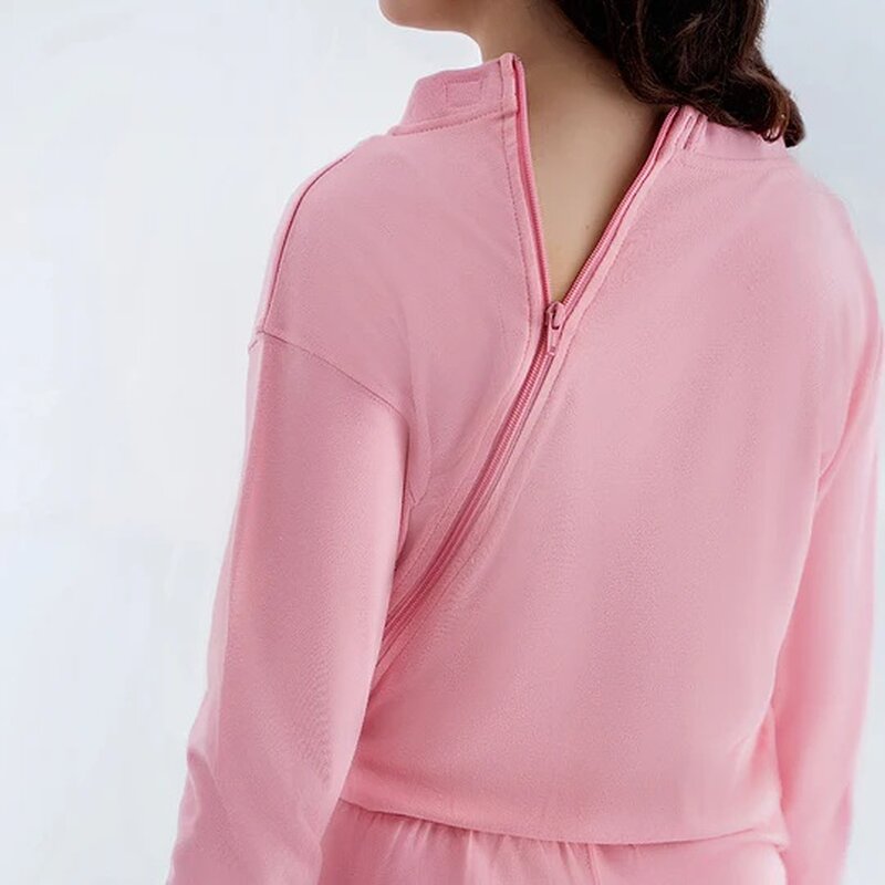 Care Better Pflegeoverall Rosa – Unisex-Schutzanzug mit schrägem Rücken-RV